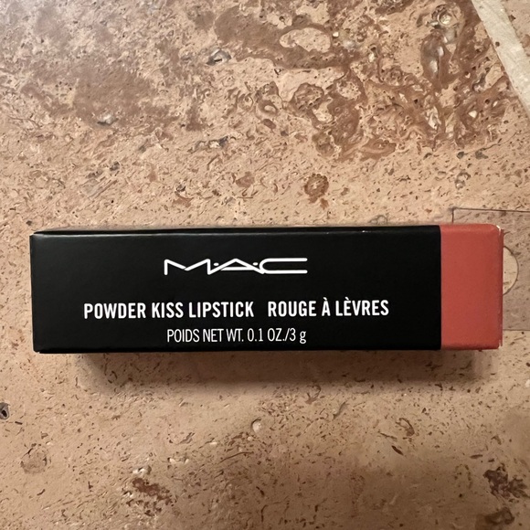 NEW! Mac Mull it Over Powder Kiss Lipstick - Picture 2 of 5